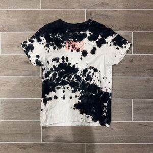 🧪🌀 Chemistry “Find Balance” Tie-Dye Tee 🌍💀 Good Vibes Only | Size L